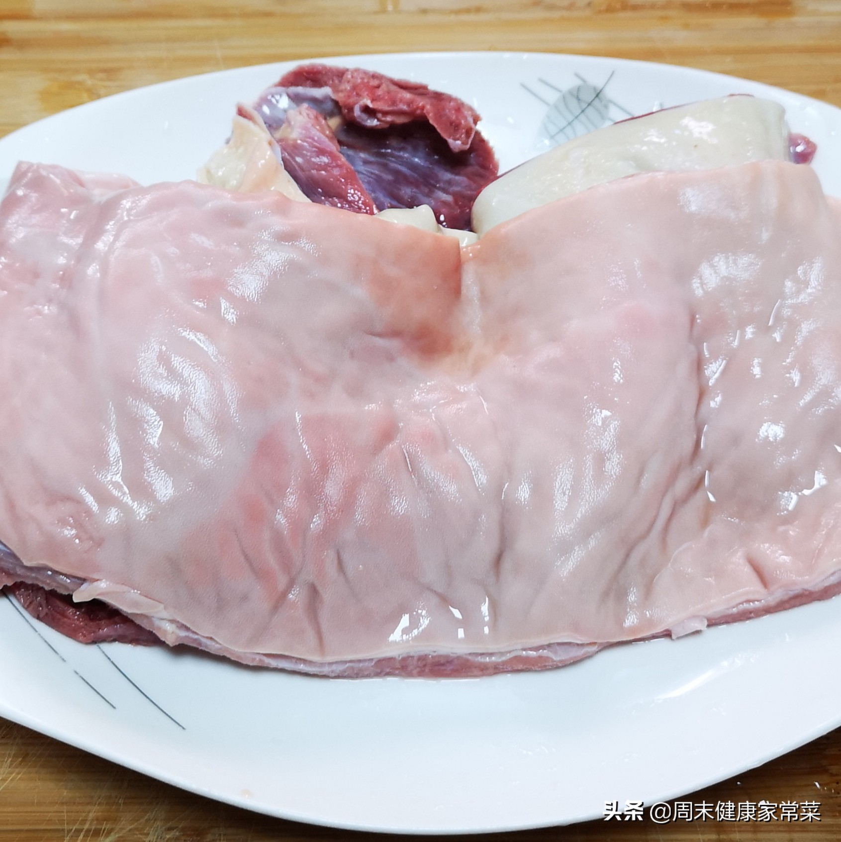 驴肉怎么炖好吃又烂没腥味，拜年驴肉正宗做法与配方