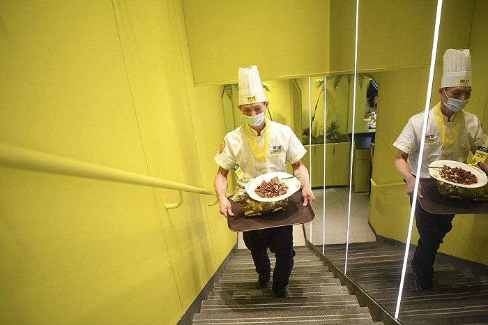同样是首店，炊烟为何能13天问鼎上海美食热门榜前三？
