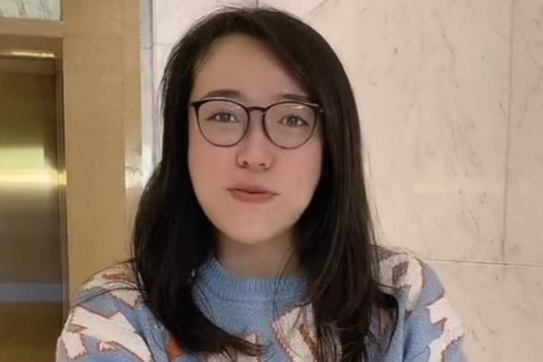 浪胃仙是男是女（网红浪胃仙的性别引争议）