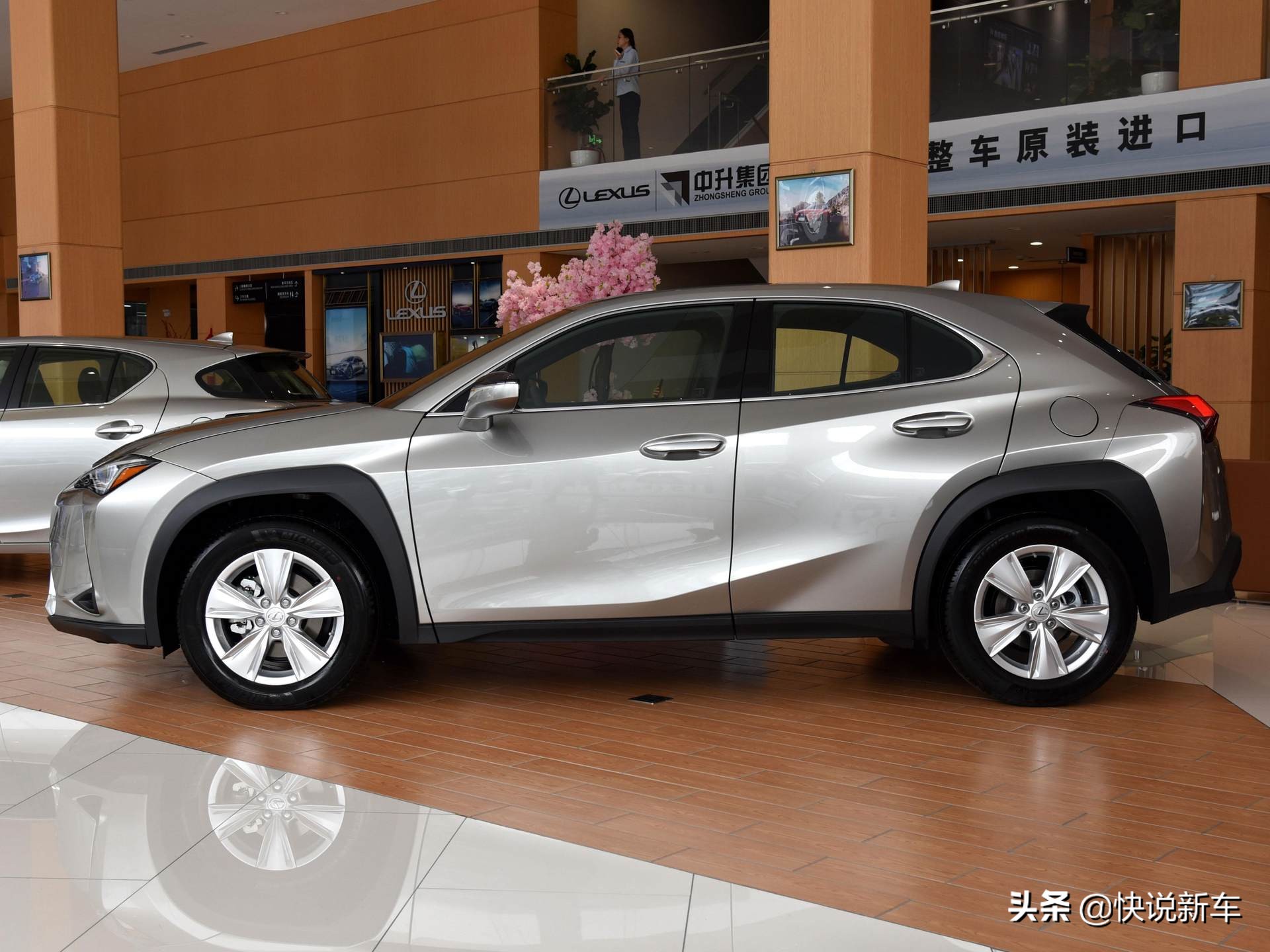 原装进口紧凑型SUV，买菜神车，小资女生独爱，实拍雷克