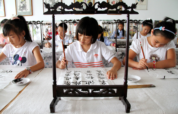 两份高考满分作文，皆得益于卷面书写工整，娃写字能力家长别忽略