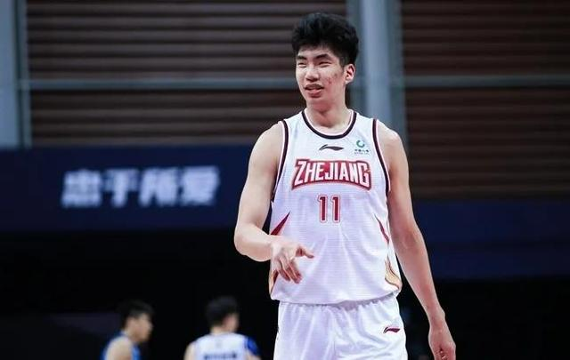 nba和cba都有哪些球星(开赛至今 表现最令人惊喜的十大CBA球员)