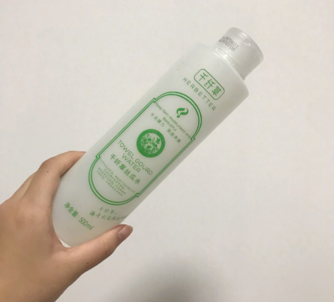 身边这些耳熟能详的老牌护肤品，用过4种的，估计都过50岁了吧