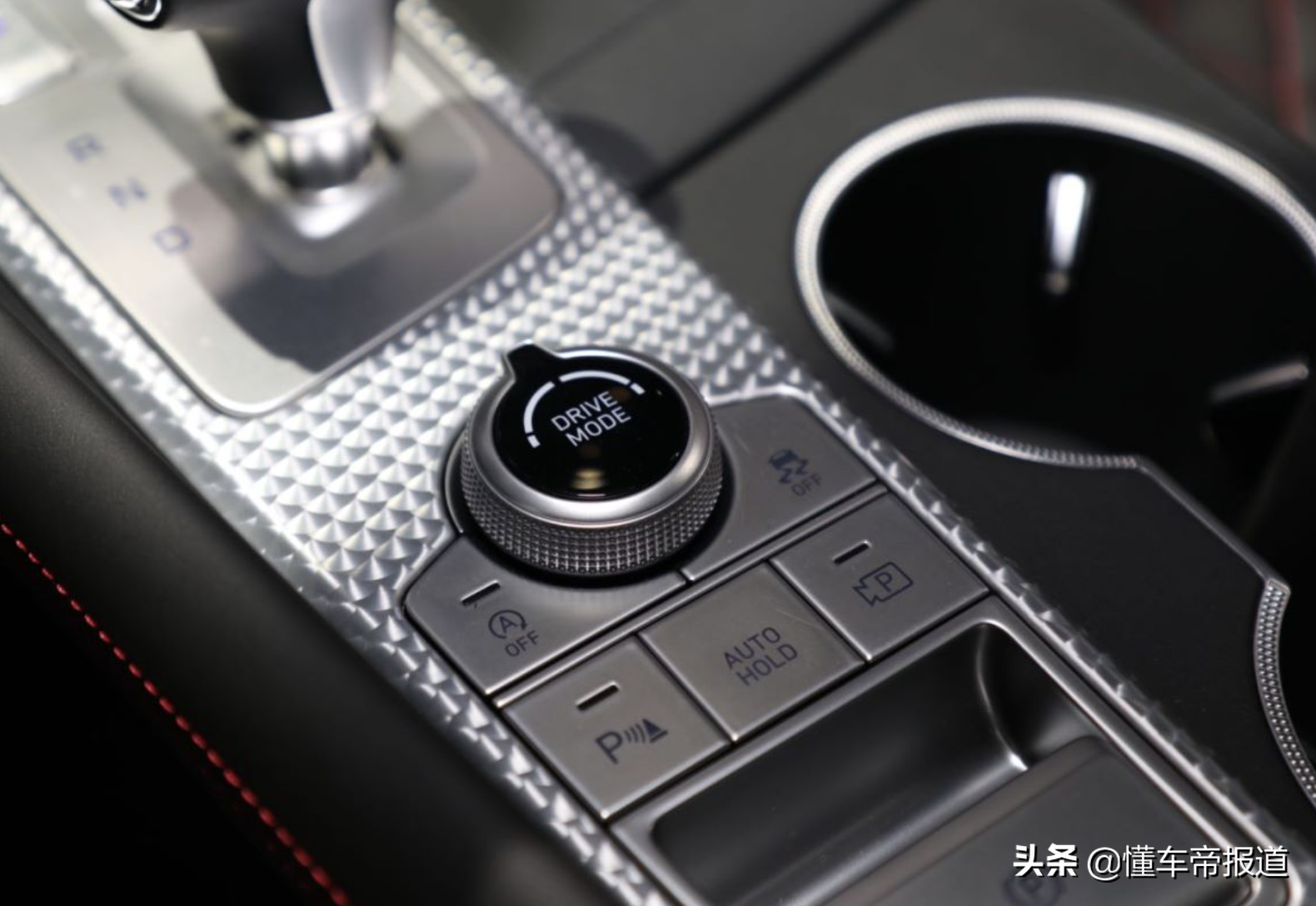 新车 | 预售25.58万起，捷尼赛思G70预售，10月上市，竞争宝马3系