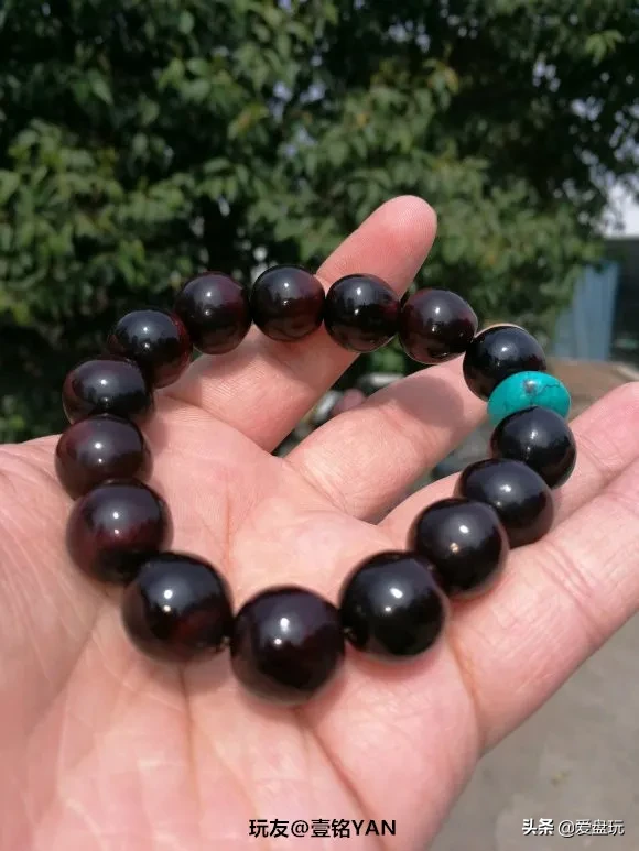 好看又不贵，但拉风！这17种小众手串，你玩过几种