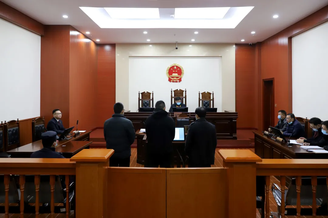 重庆江津：非法越界挖煤价值近7000万，煤业集团及主管均获刑