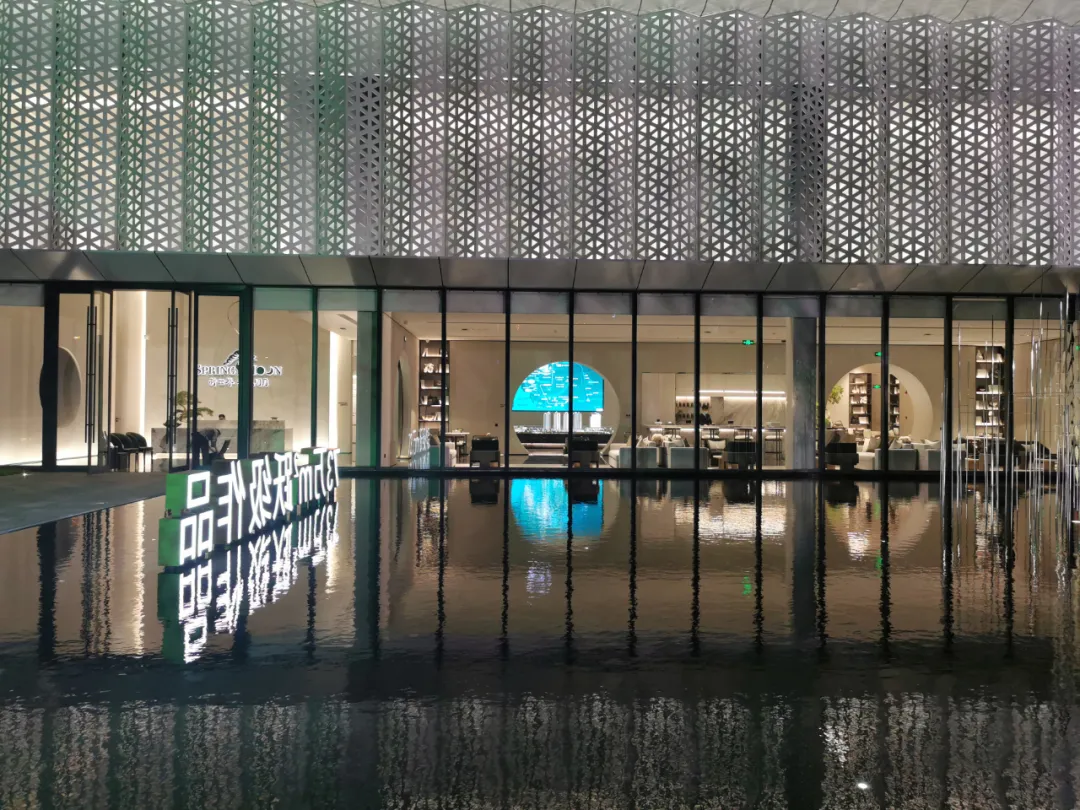 还在西部陪跑？带你探营极具调性营销中心