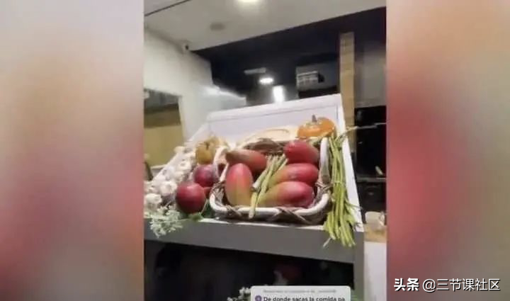 有1亿网友，在抖音观看“人类灭绝”的直播……