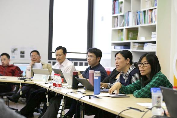 “我是博士学历”，“对不起，你年龄太大，超过35岁我们不要”