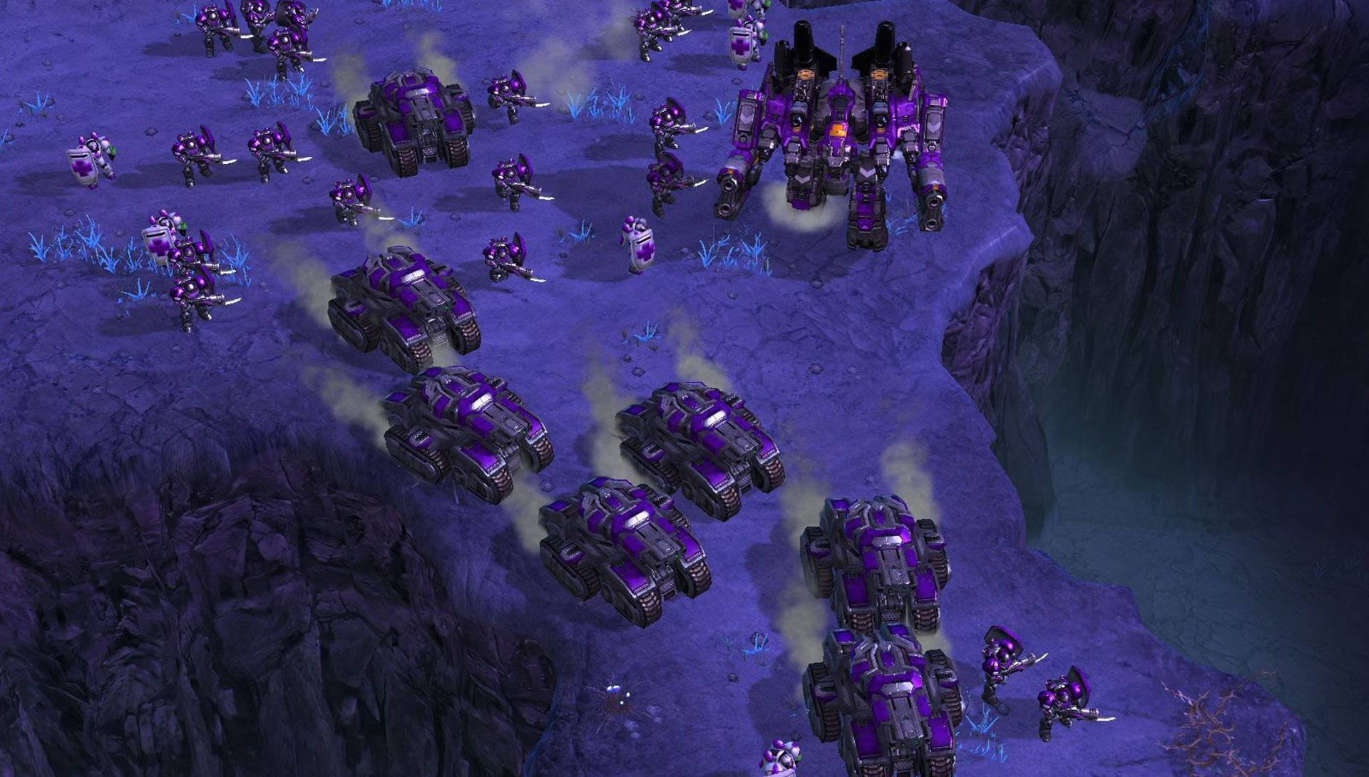 《星际争霸》官方CG把玩家给骗了，攻城坦克真的挡不住虫群吗？