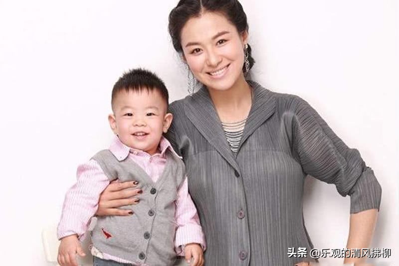 神医喜来乐十八年，王大人去世，狱卒成了导演，西施嫁给了皇孙