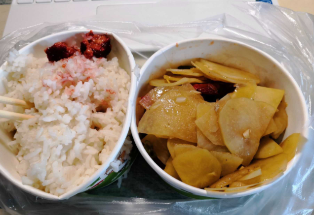 大学宿舍有两点要注意，触碰会影响感情，提前了解才能规避