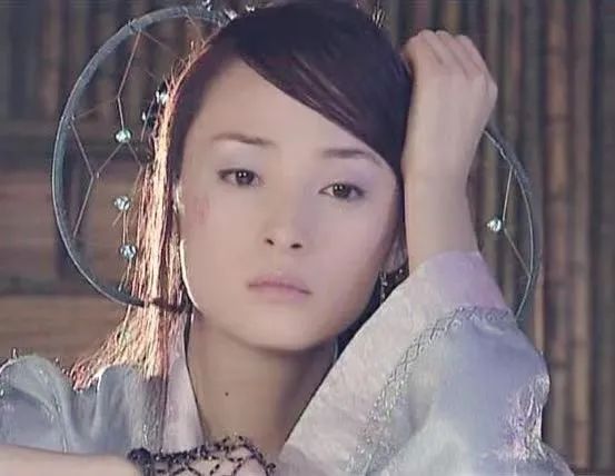 10位“70后女星”颜值对比，有人40岁强凹青春，有人51岁无惧岁月