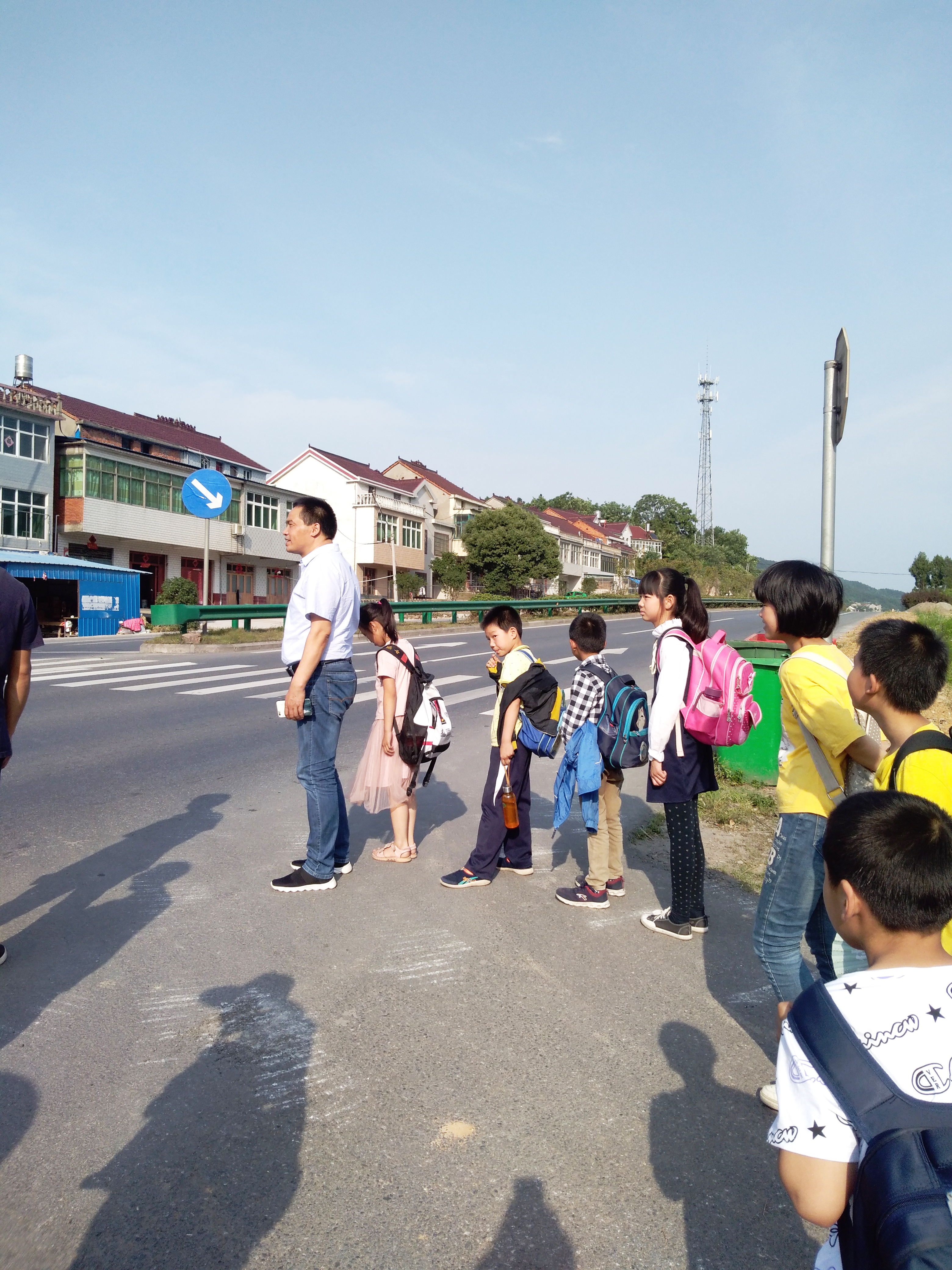 一个财政小县的教育账单背后