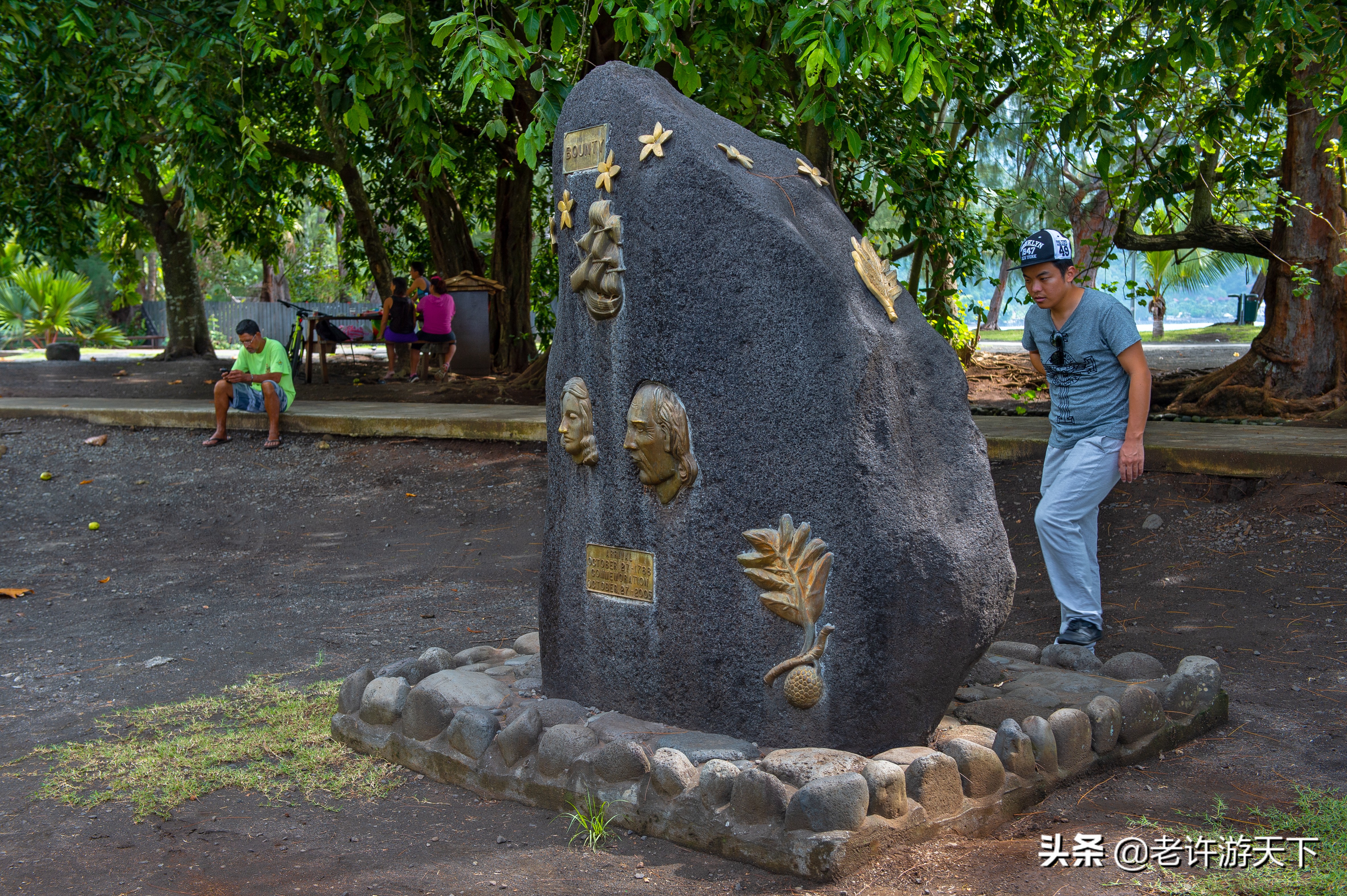 世界上10个美丽海岛，堪称度假胜地，多彩、多姿、神奇，鲜有人去
