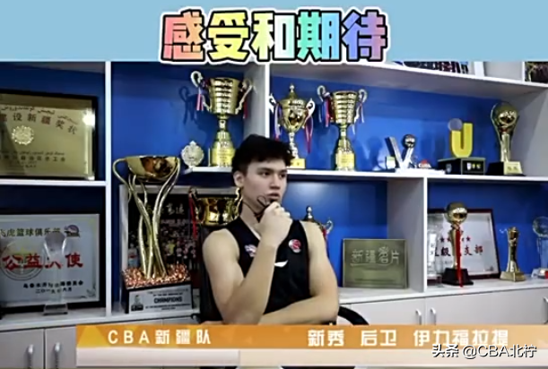 cba球员江淮是哪里人(CBA三消息：福建超外近日回归，签下海归强援，江淮表现神勇)