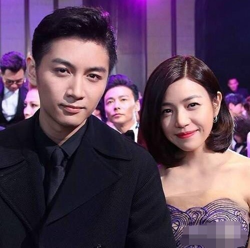 陈妍希罕晒儿子，5岁星星变瘦后好像爸爸，过节身边不见陈晓？