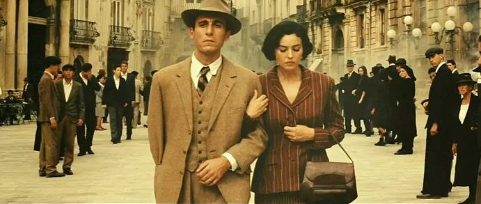 《西西里的美丽传说》：浅析剧中的3种爱，温暖与悲哀共存