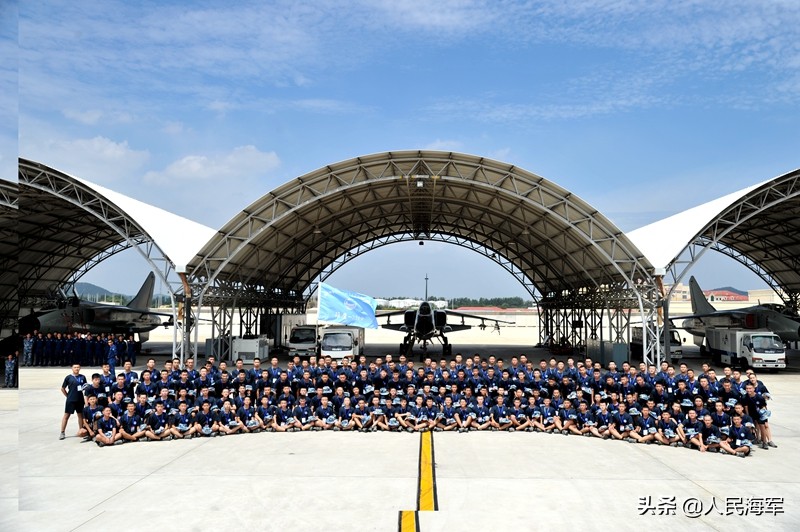 全国14所青少年航校，看海军如何对雏鹰进行超前定向培养