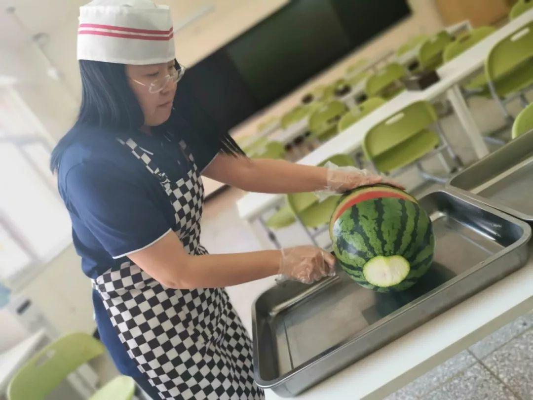 王府学校（运城） 在王府学校的人，自带“温暖体质”