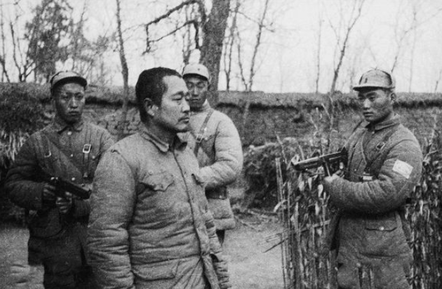 1975年特赦，13人不符合条件，毛主席：都放了！事后才知主席高明