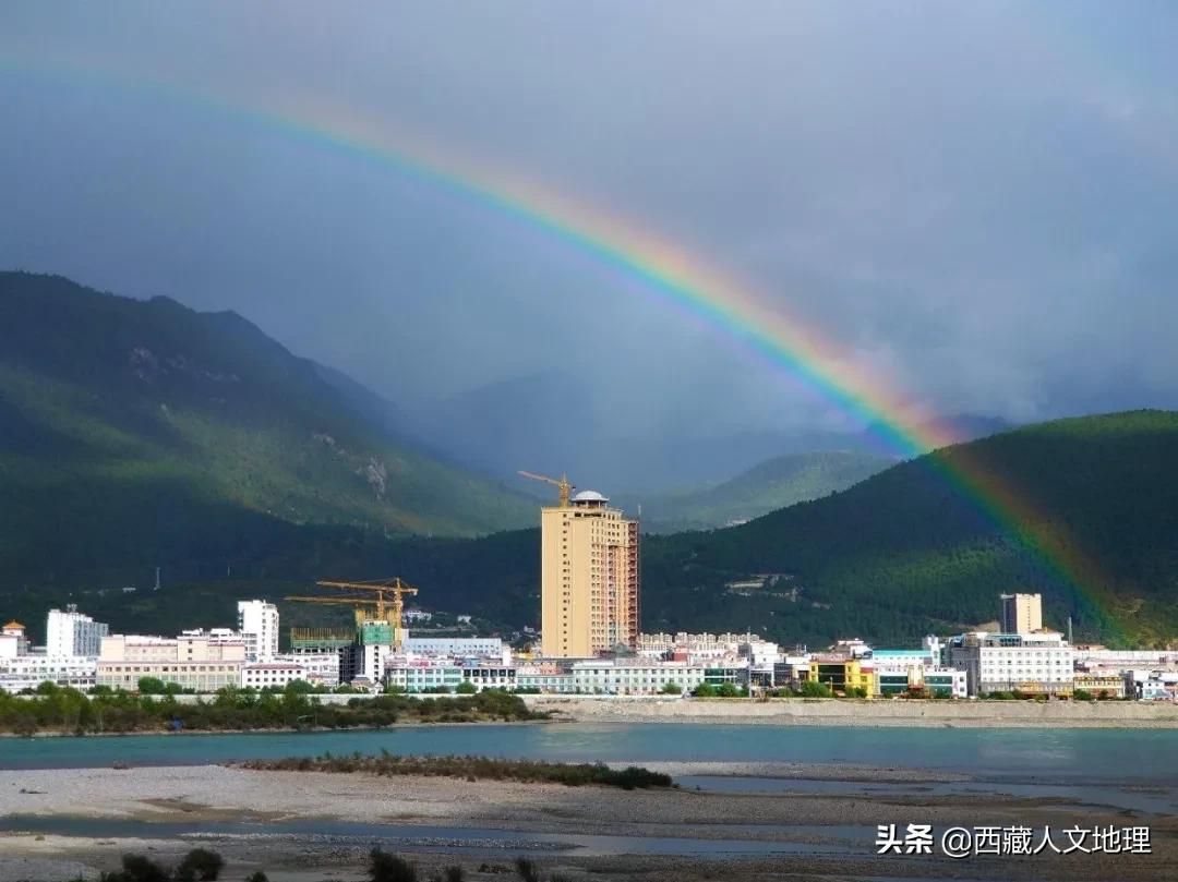 高考后来场“大学游”？扎西君帮你梳理了关于西藏的这些大学