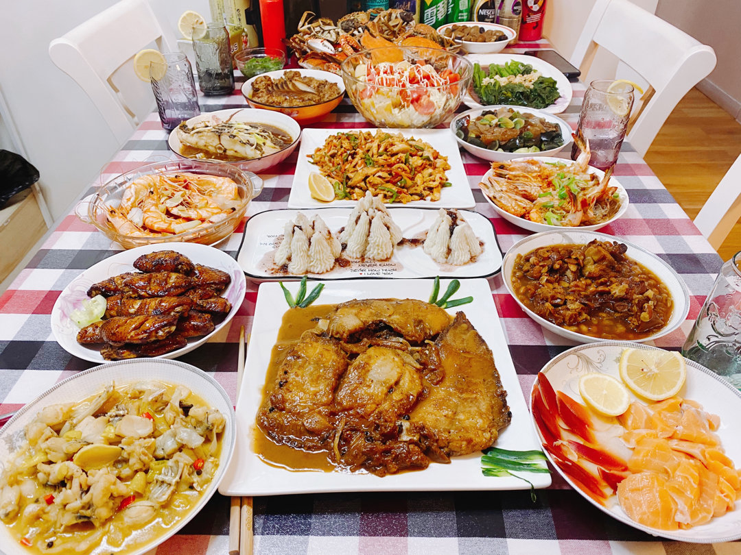 【一壶老白干，五味杂陈下酒菜，辣得过瘾】
