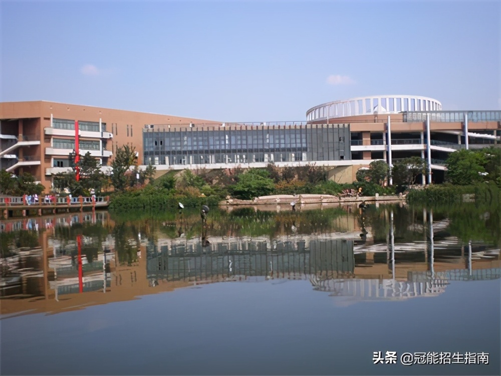 成都卫生学校排名前十-成都最好的公办3十2卫校