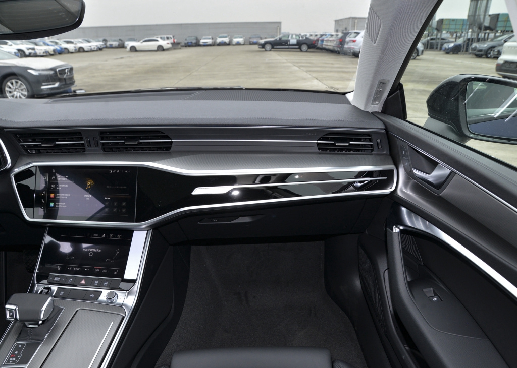 相同配方！奥迪A7新车来了，尺寸加长超5米，能让销量起死回生吗