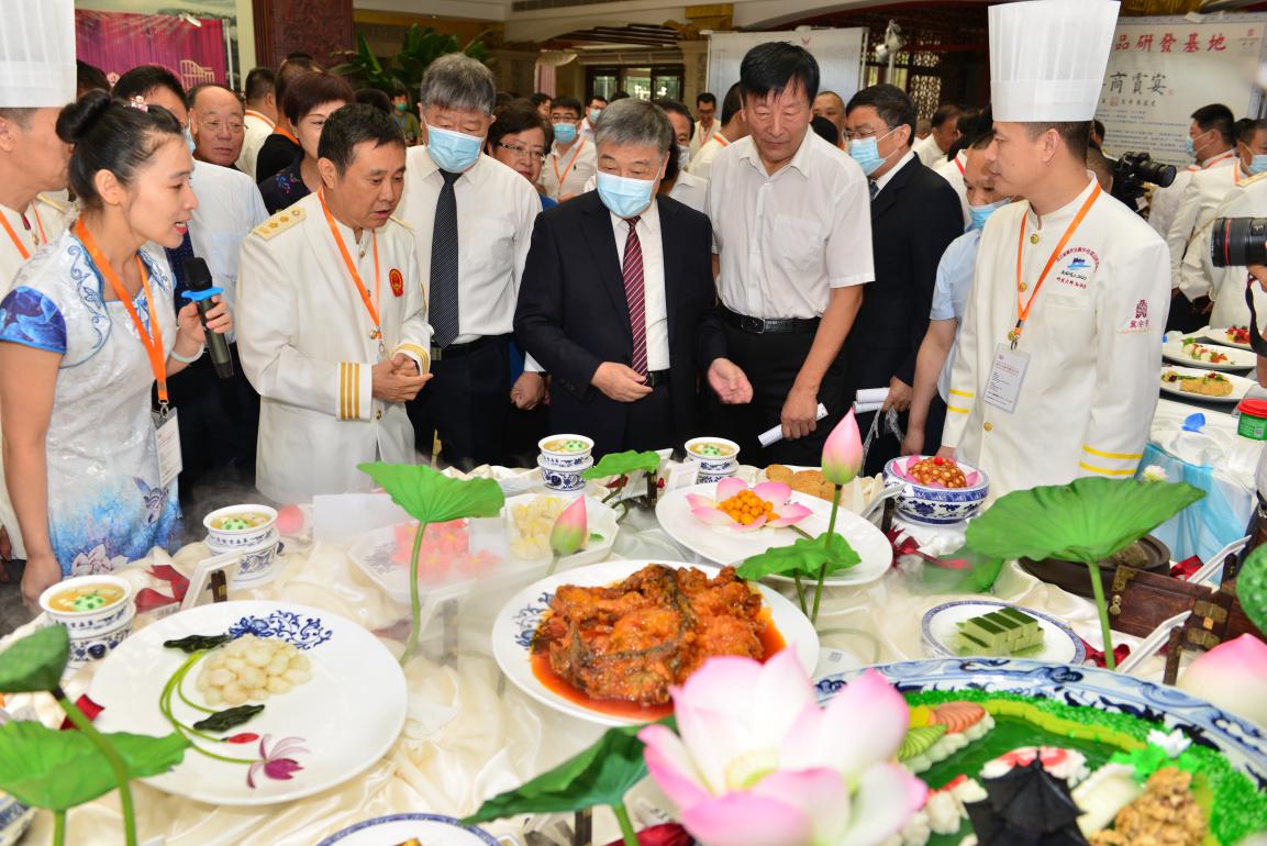 保定：3000年历史，10万名厨师，烹得“中餐厨师之乡”