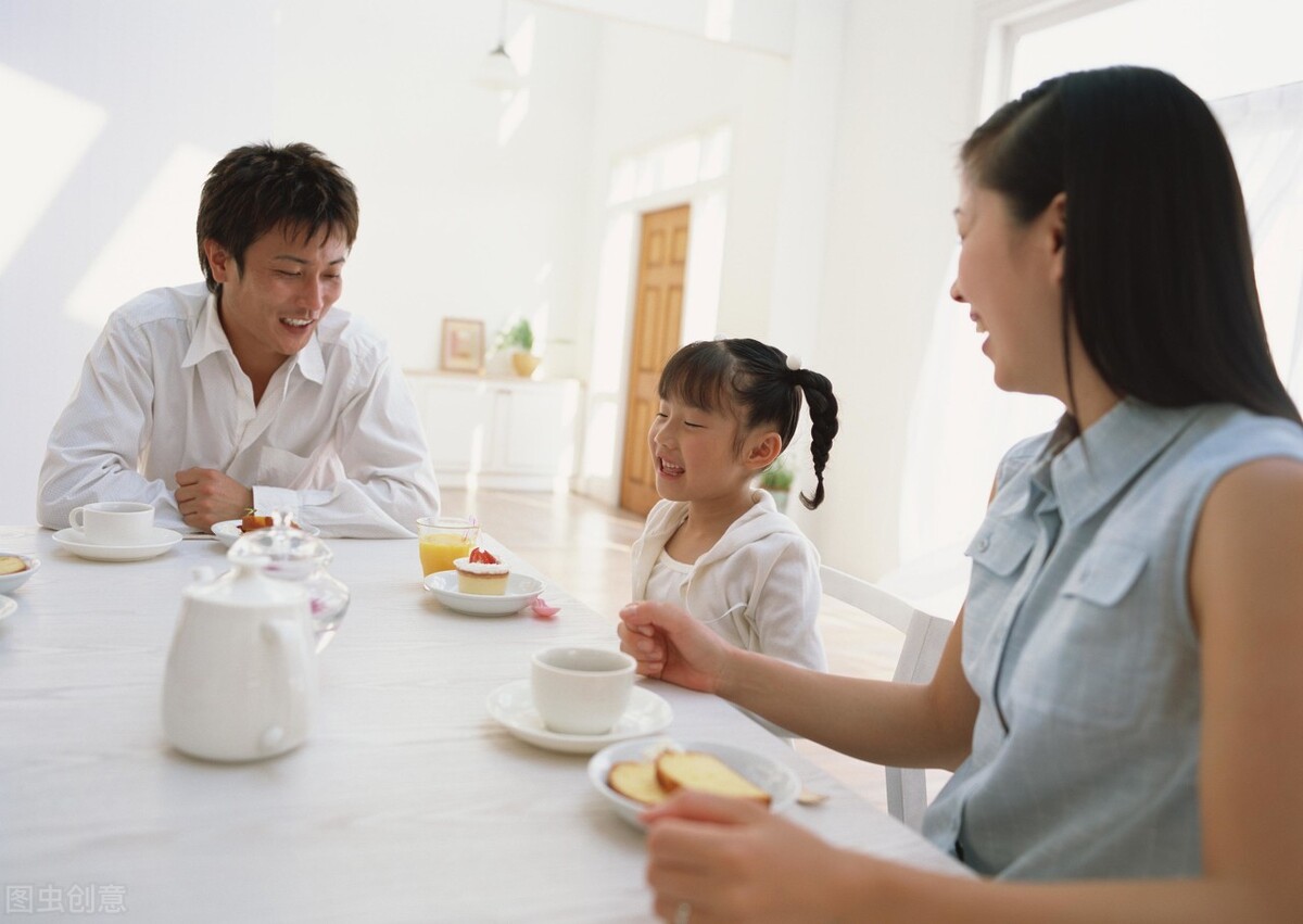 丈夫出轨后向我提离婚，丈夫：和你在一起，呼吸都觉得累