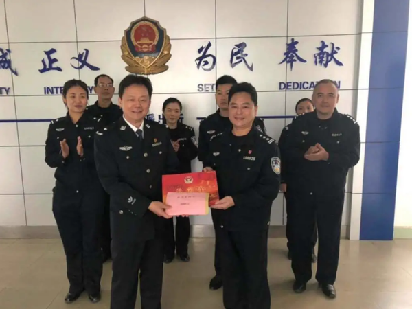 曝光！公安部多次发来贺信，重庆“最神秘”学院手握无数“全国第一”！