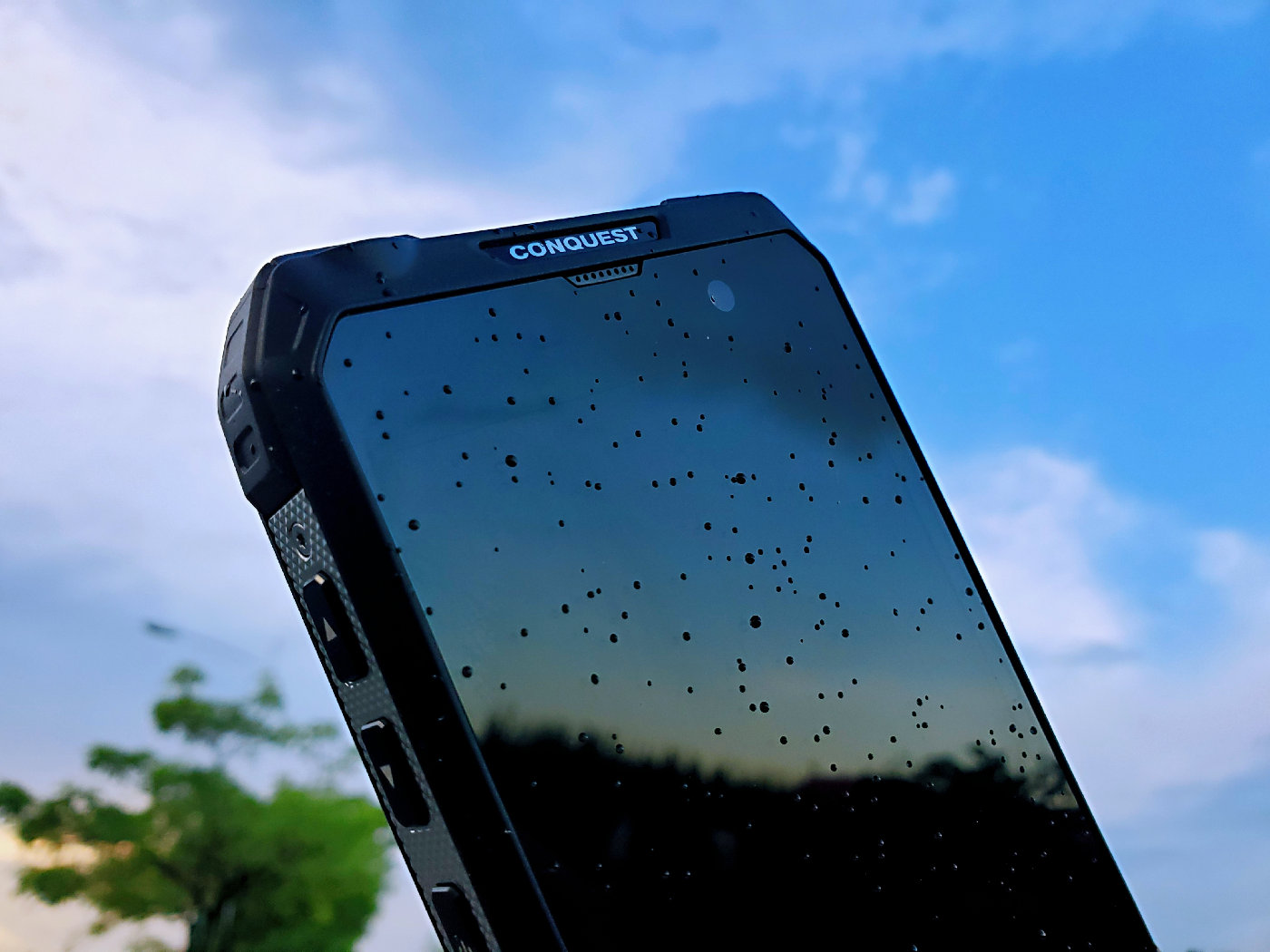 「新品曝光」红外热成像多模北斗定位手机征服S19评测