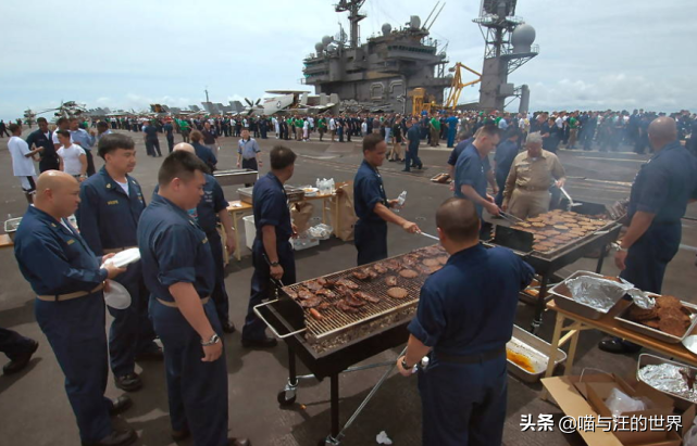 ���Ǿ��ӻ�ʳ�����������Ƿ��꣬�����Ǽҳ��ˣ���ӡ�ȳ�ʲô��