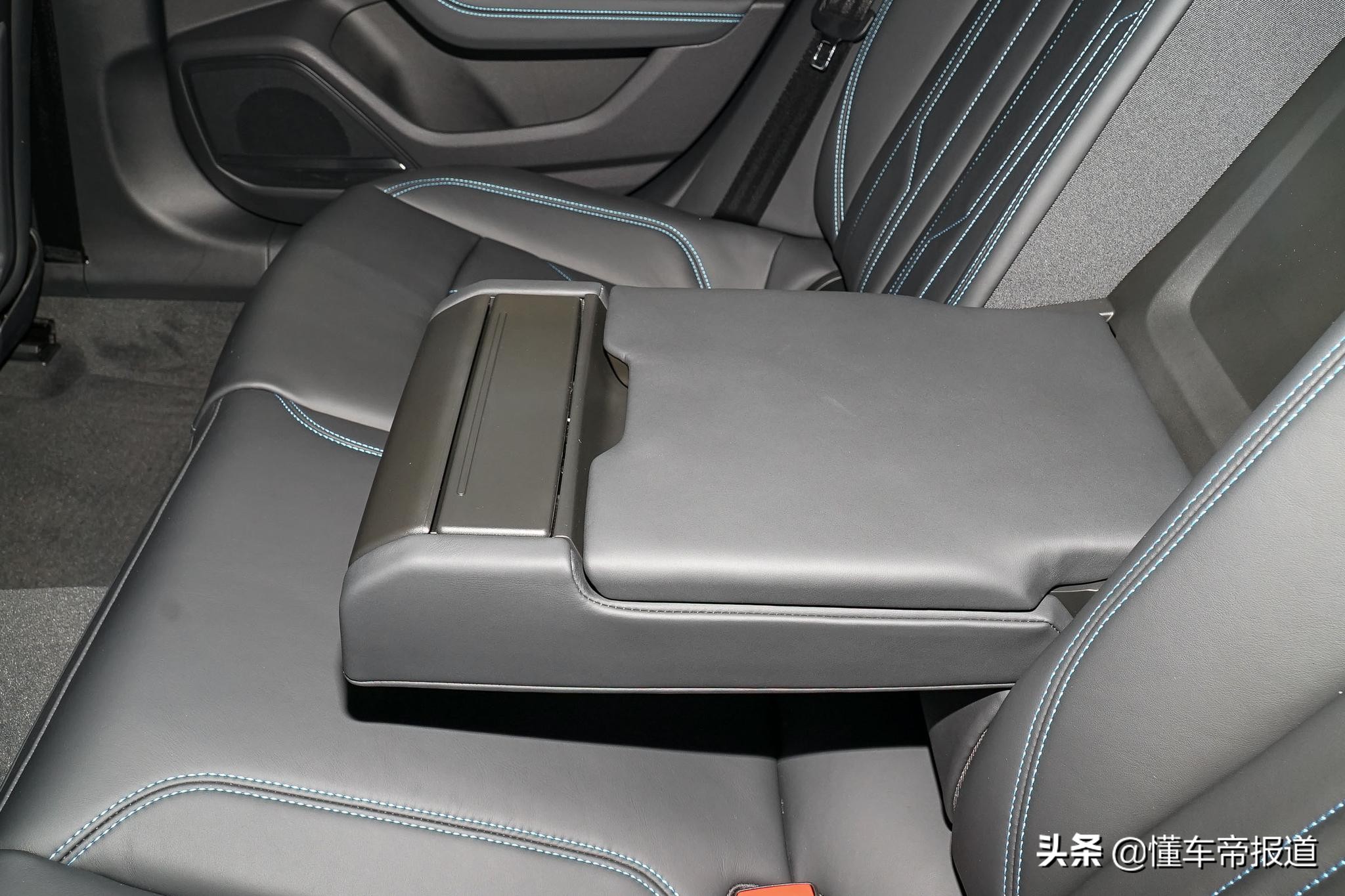 新车 | 售价比A6L高多少？上汽奥迪国产A7L四大看点解析