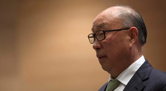 双汇“前太子”发文炮轰81岁父亲偷税出轨，“猪肉大王”万隆该何去何从