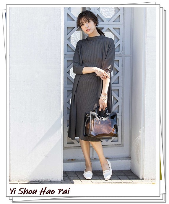 优雅而又知性！白色乐福鞋的秋冬搭配24例