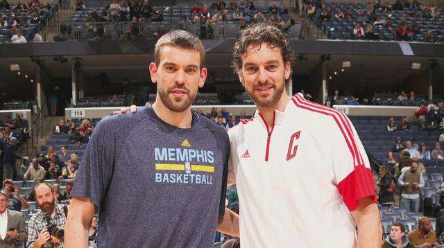 最强nba为什么没有霍勒迪(NBA现役最强家族！霍勒迪三兄弟近期均砍下20 ，字母哥兄弟比不了)