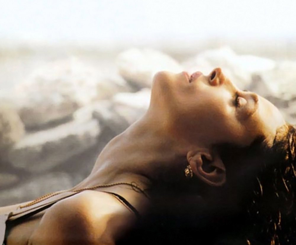 《西西里的美丽传说》：不被监督的人性，可以恶到什么地步