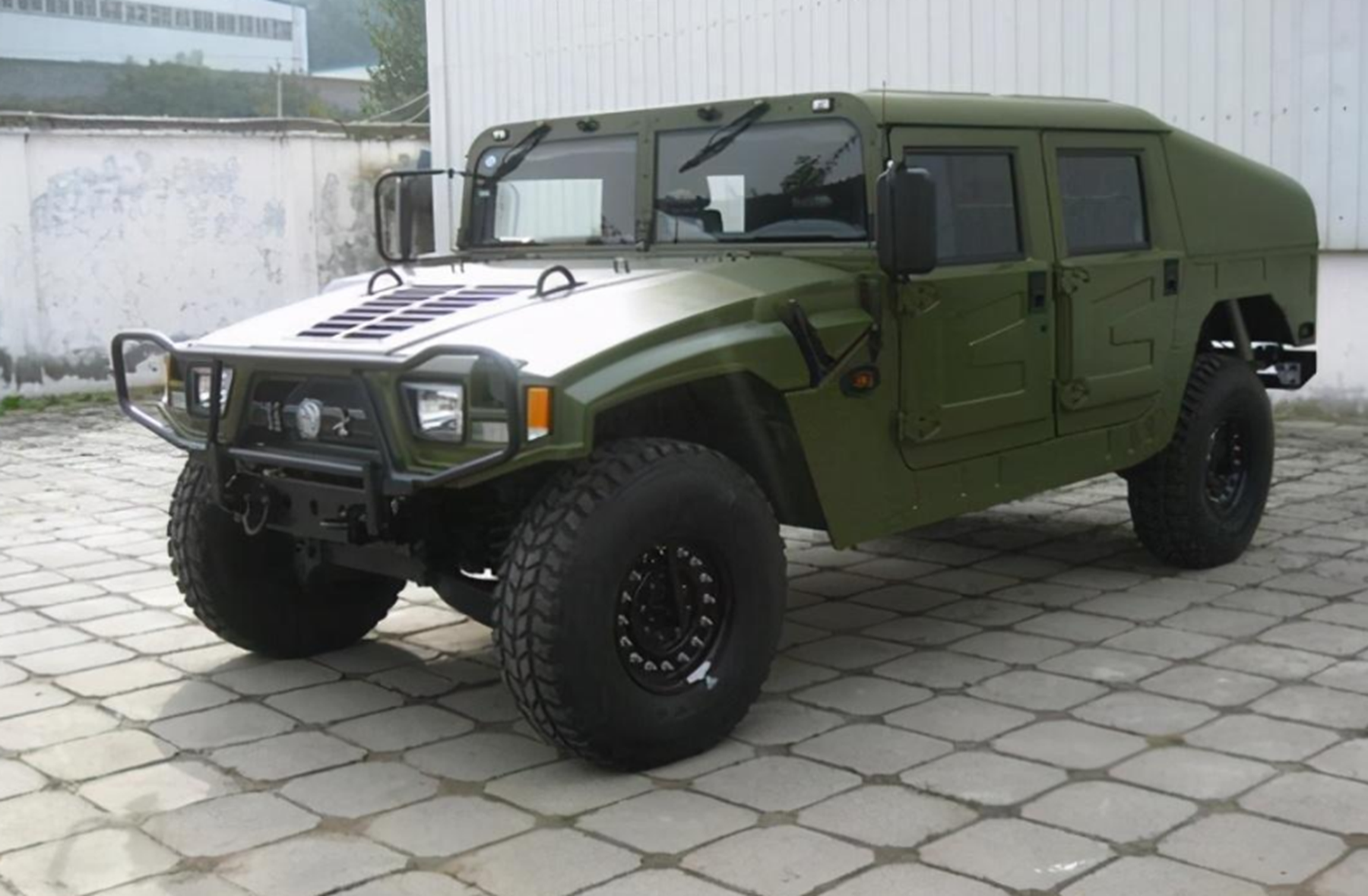 中国军用车东风猛士