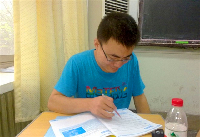 陕西理科状元高考729分，被清华录取，15年过去，现状如何