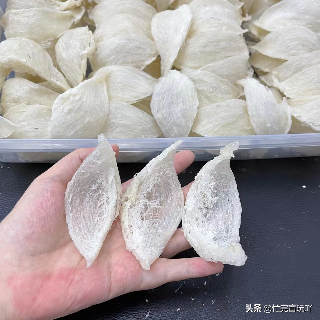 一盏燕窝分几次吃合适（吃燕窝的最佳时间及炖煮）