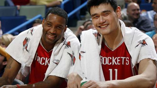 nba球迷为什么喜欢麦迪(时至今日，为什么还有这么多人喜欢麦迪？听听奥胖是怎么评价他的)