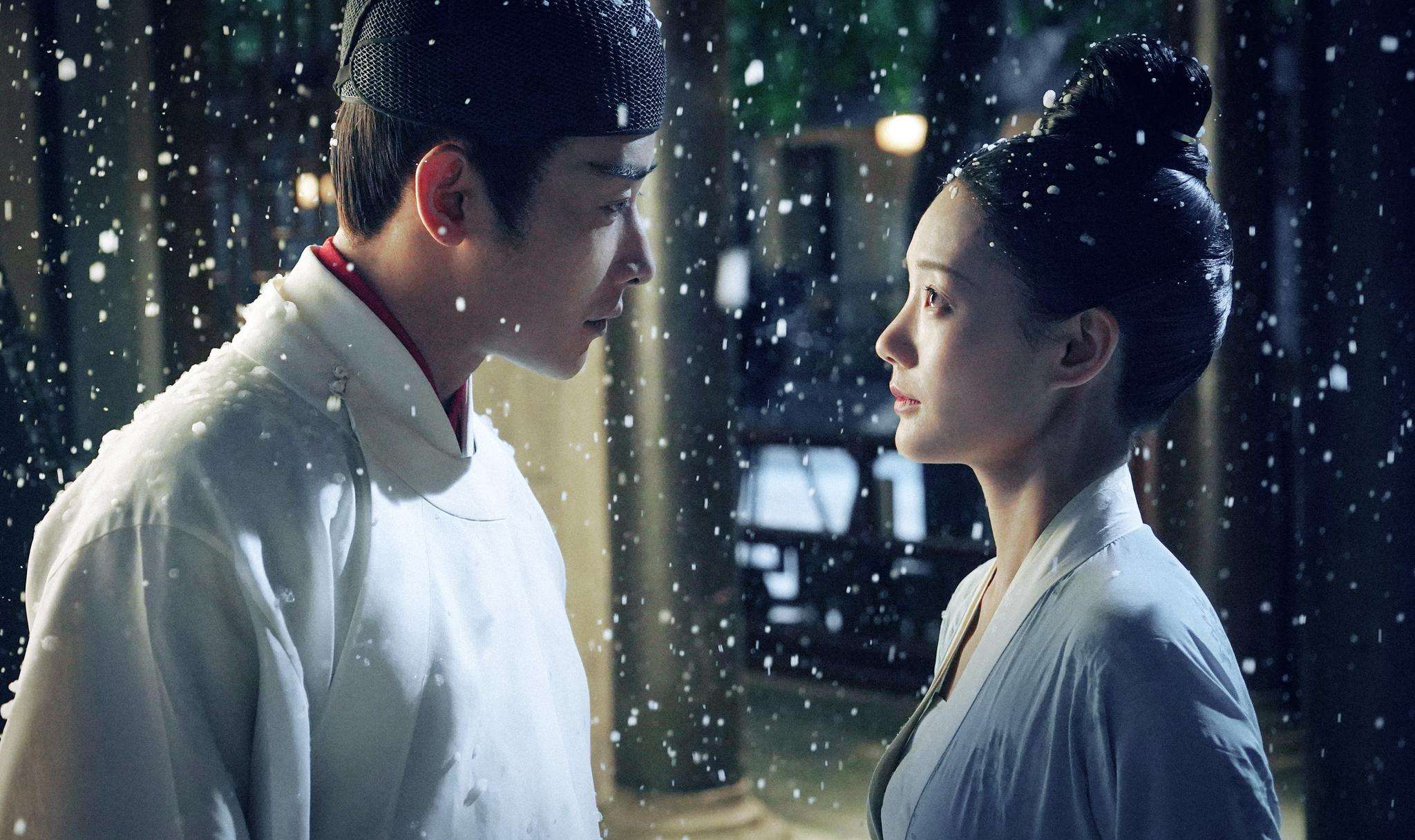 《鹤唳华亭》里罗晋演技的争议，隐藏了罗晋发展选择的无奈