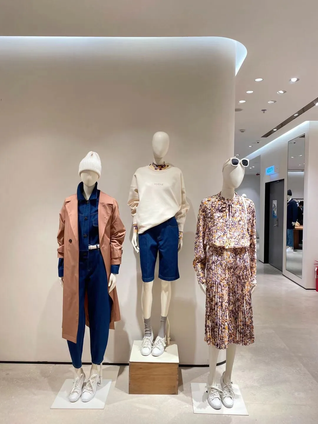 干货！3招教你服装店换季清货