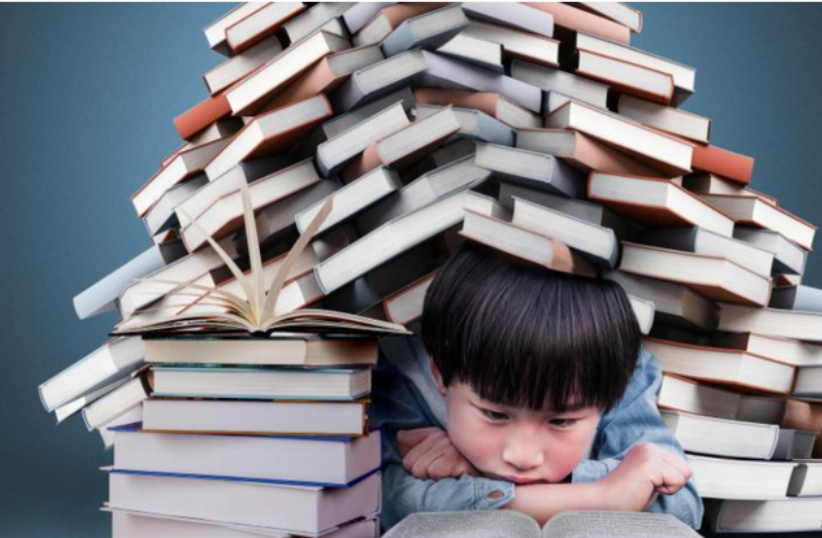 国民心理健康报告出炉，青少年抑郁率逐级攀升，值得每位父母重视