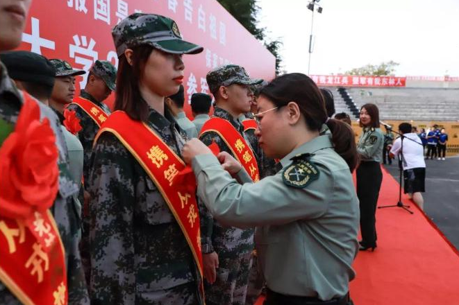 大学毕业后当2年兵，退伍后能拿到多少补助？想毕业后当兵要知道