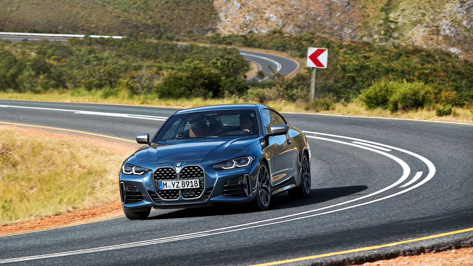 宝马420i双门轿跑图片(这大鼻孔我服气) - 四帝国车市