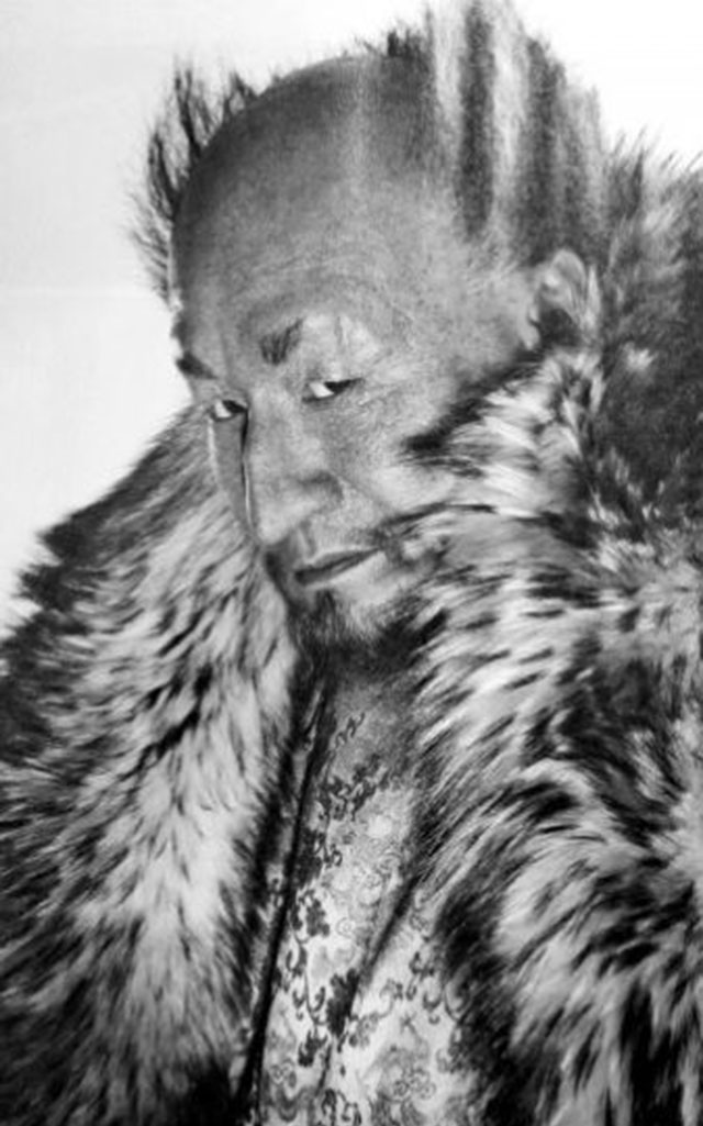 东北大土匪座山雕,1947年被捕后结局如何?其实并没有病死在监狱