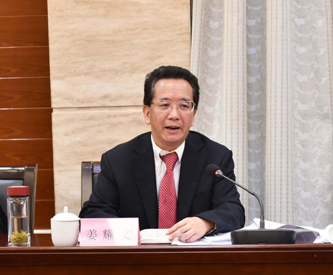 ​市五届人大常委会第四十八次会议举行第一次全体会议